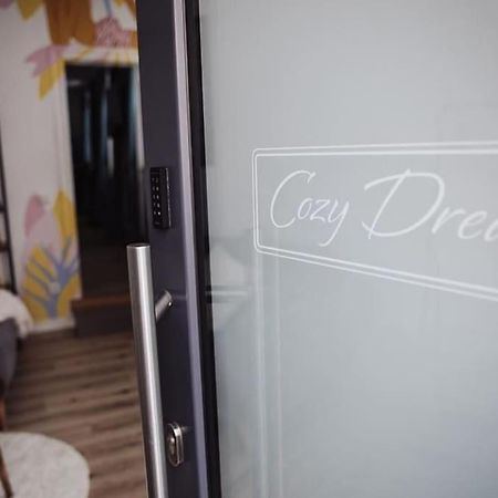 Cozy Dreams: Deluxe 2-Zimmer-Apartment -Kueche Nürnberg Eksteriør billede