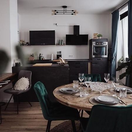 Cozy Dreams: Deluxe 2-Zimmer-Apartment -Kueche Nürnberg Eksteriør billede