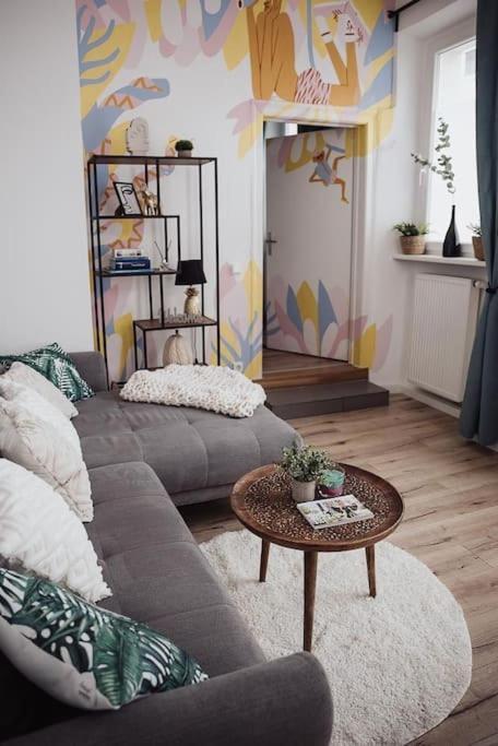 Cozy Dreams: Deluxe 2-Zimmer-Apartment -Kueche Nürnberg Eksteriør billede